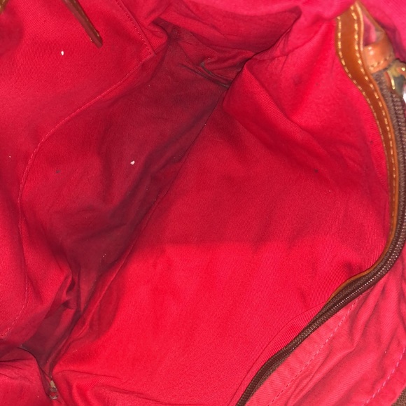 Vintage Dooney and Bourke purse tote With matching wallet - Picture 13 of 17